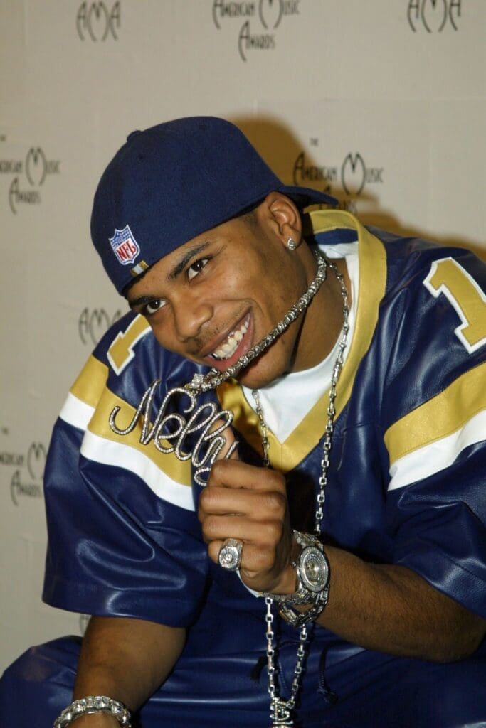 Nelly y2k outfit